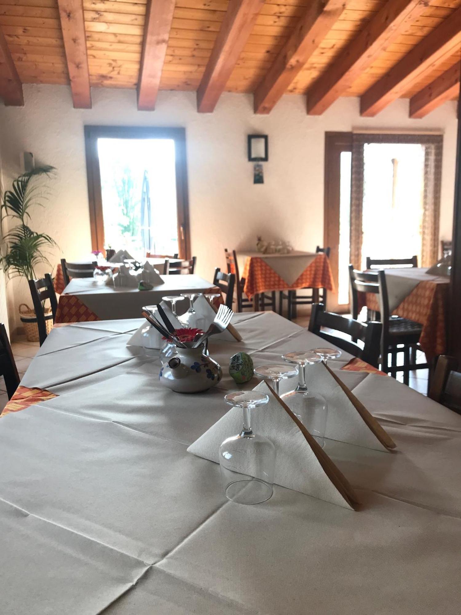 La Buca Delle Fate Ristorante Albergo 피에베펠라고 외부 사진